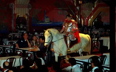 La Revue et les artistes - Photo 85