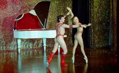 La Revue et les artistes - Photo 133